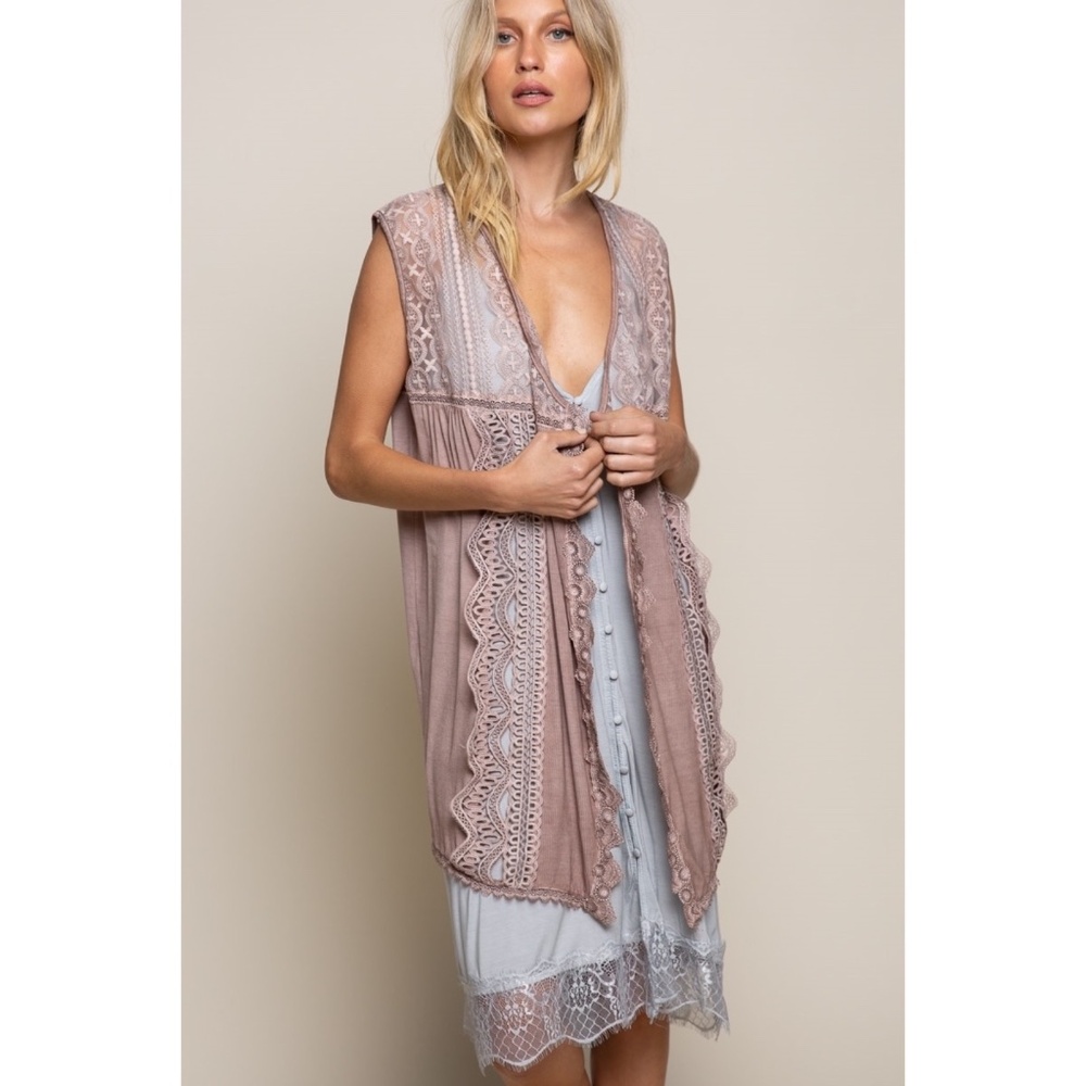 POL Washed Chocolate Brown Rayon & Lace Sleeveless Cardigan Vest